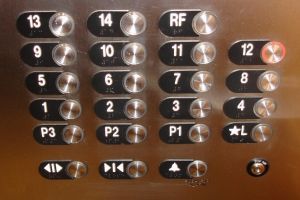 672424_elevator_buttons_1.jpg